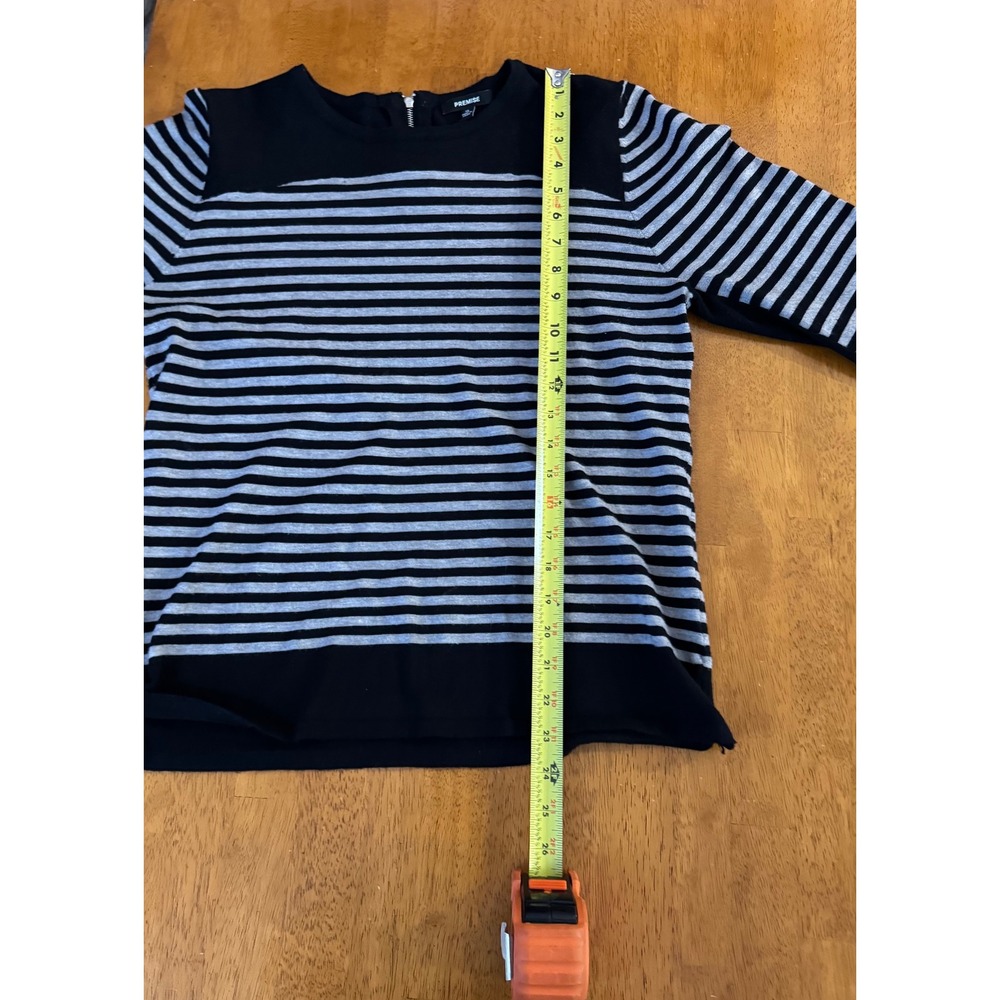 Premise Women's Black Grey Striped Knit Sweater Back Zip Long Sleeve Top Size XL - Picture 7 of 8